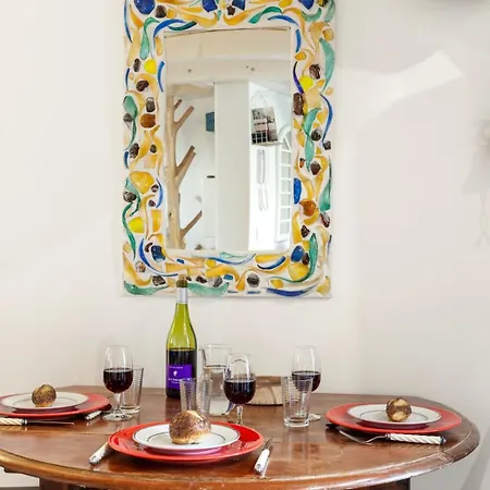 Appartement Guestready - Studio In The Heart Of Paris, For 2 Parijs